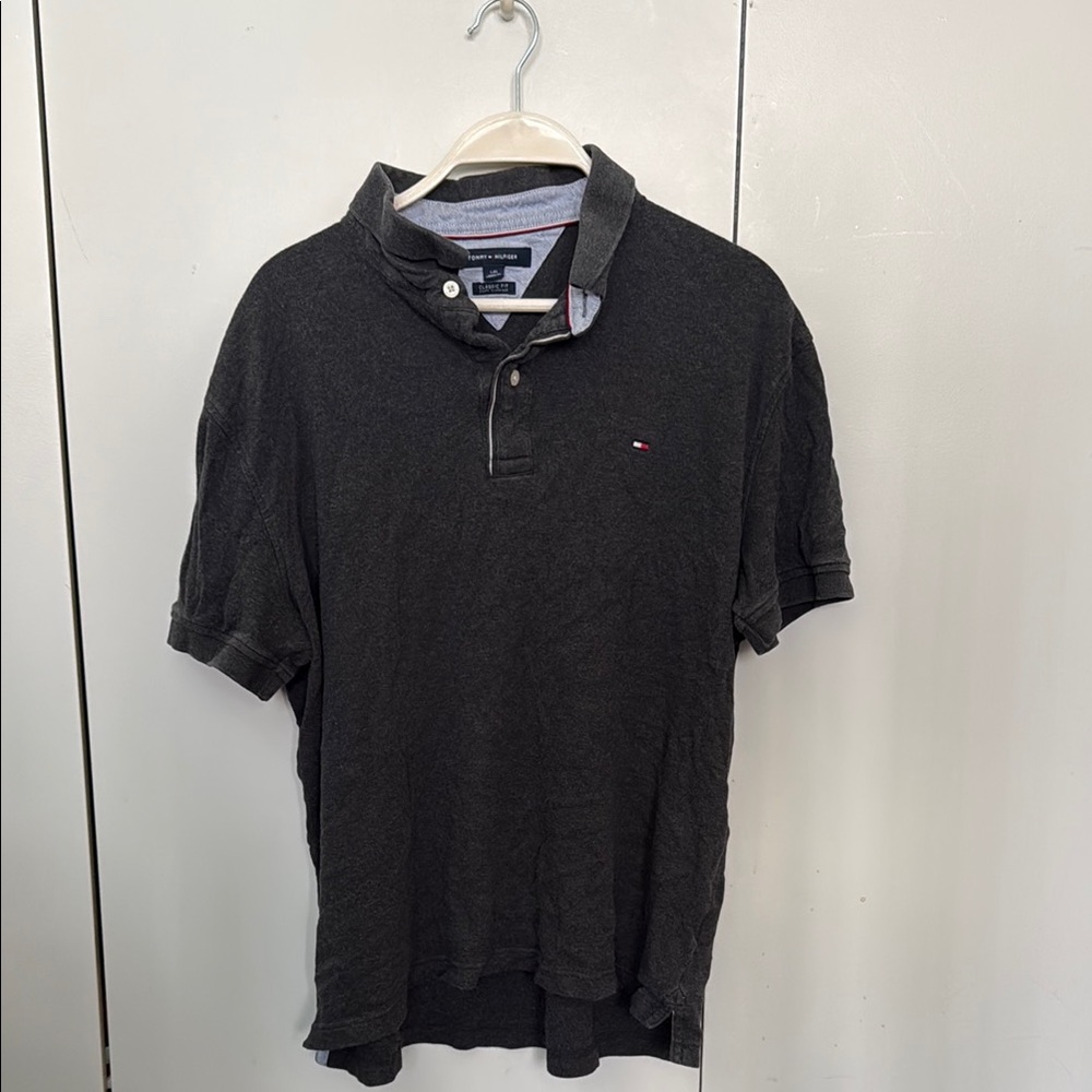 Tommy Hilfiger Black Polo Shirt with Signature Logo